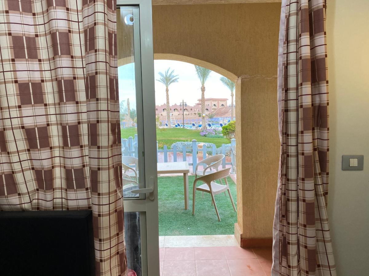 Special Chalets In Porto South Beach Families Ain Sukhna Exterior foto