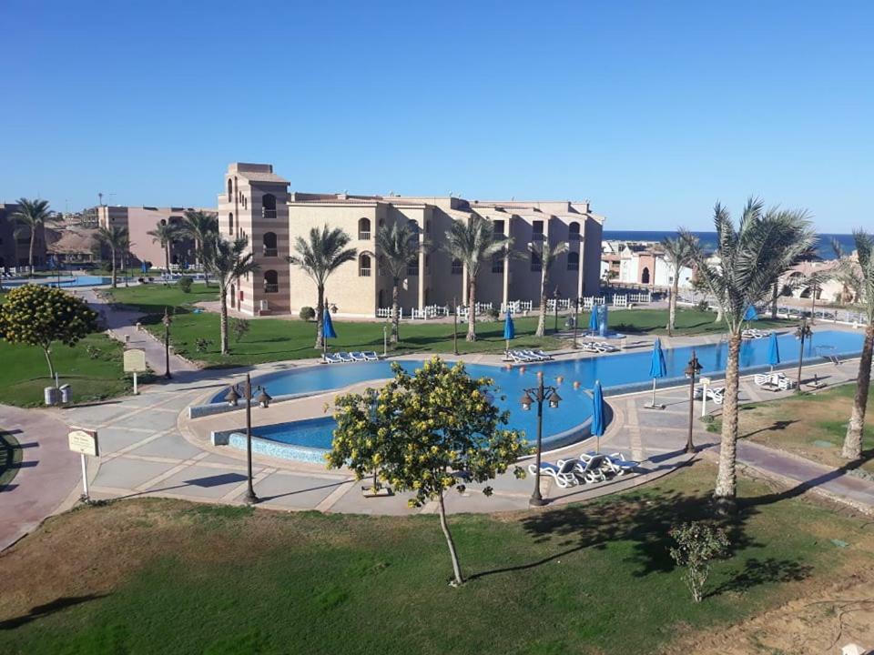 Special Chalets In Porto South Beach Families Ain Sukhna Exterior foto